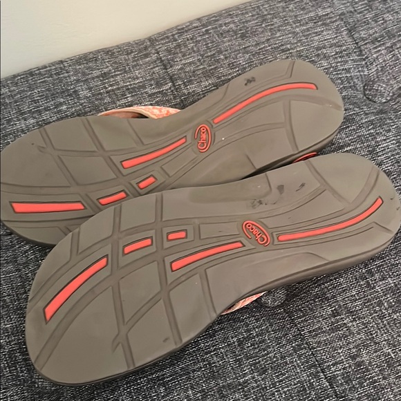 Brown and orange Chaco flip flops. - Picture 4 of 5